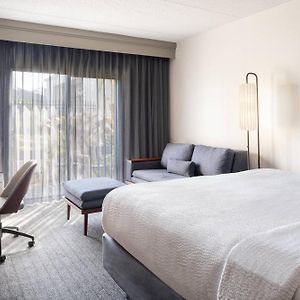 King Room Sofa Bed
